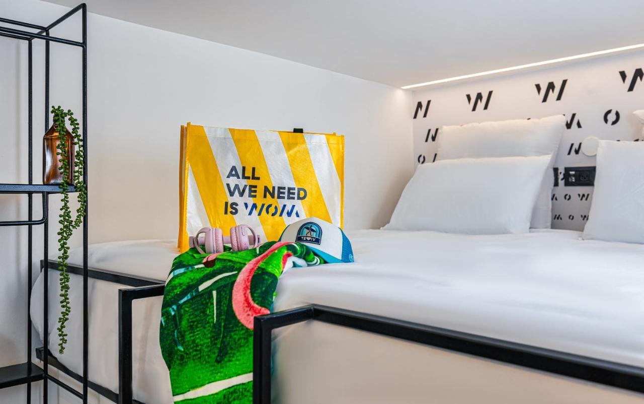 Wom Beach Pod Hotel - A Member Of Brown Hotels Tel Aviv Ngoại thất bức ảnh