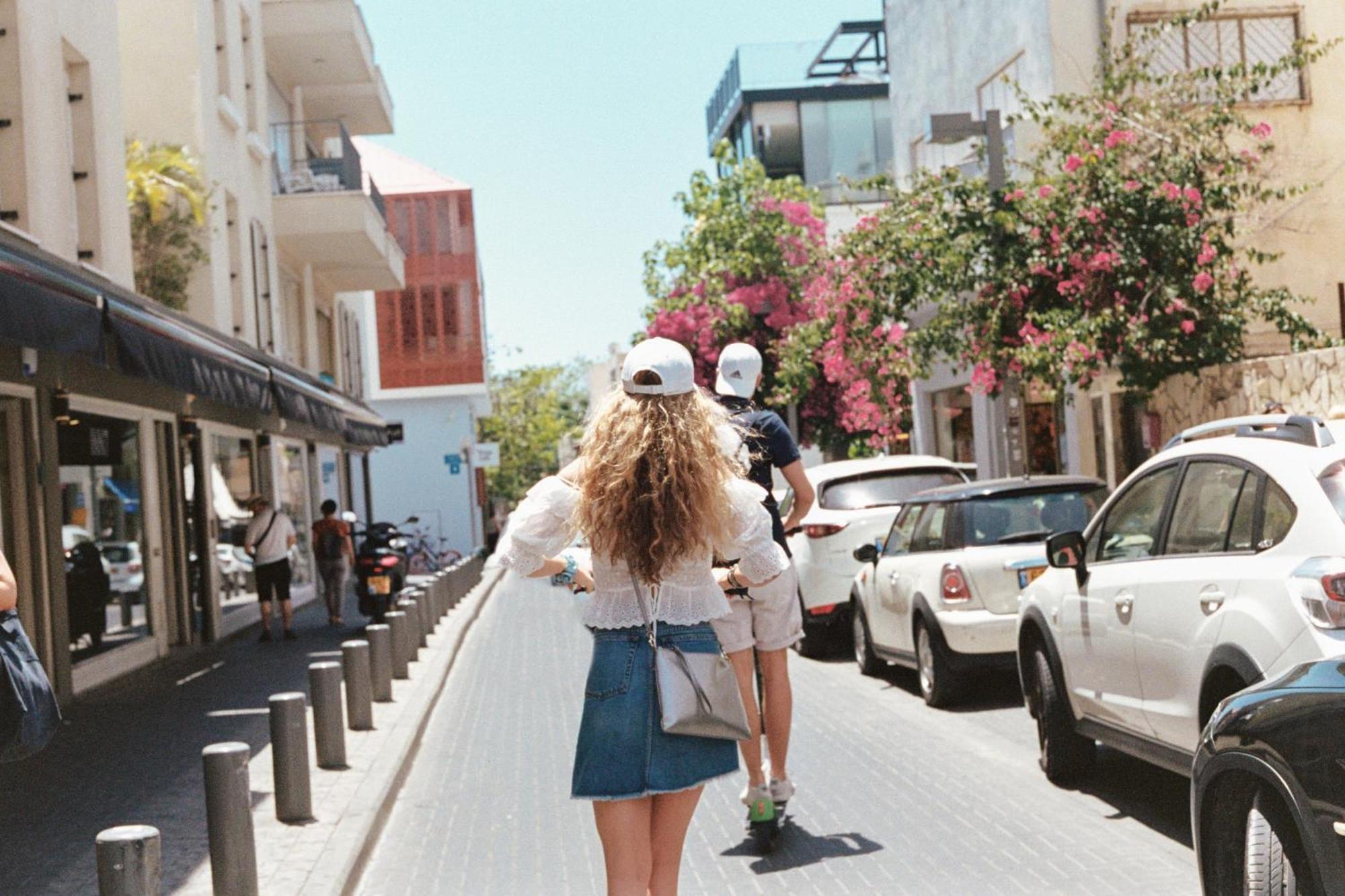 Wom Beach Pod Hotel - A Member Of Brown Hotels Tel Aviv Ngoại thất bức ảnh