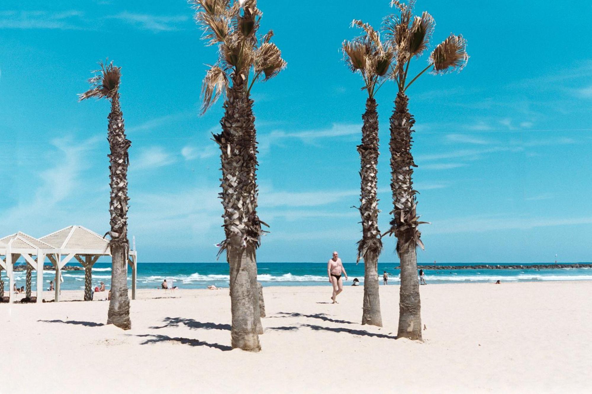 Wom Beach Pod Hotel - A Member Of Brown Hotels Tel Aviv Ngoại thất bức ảnh