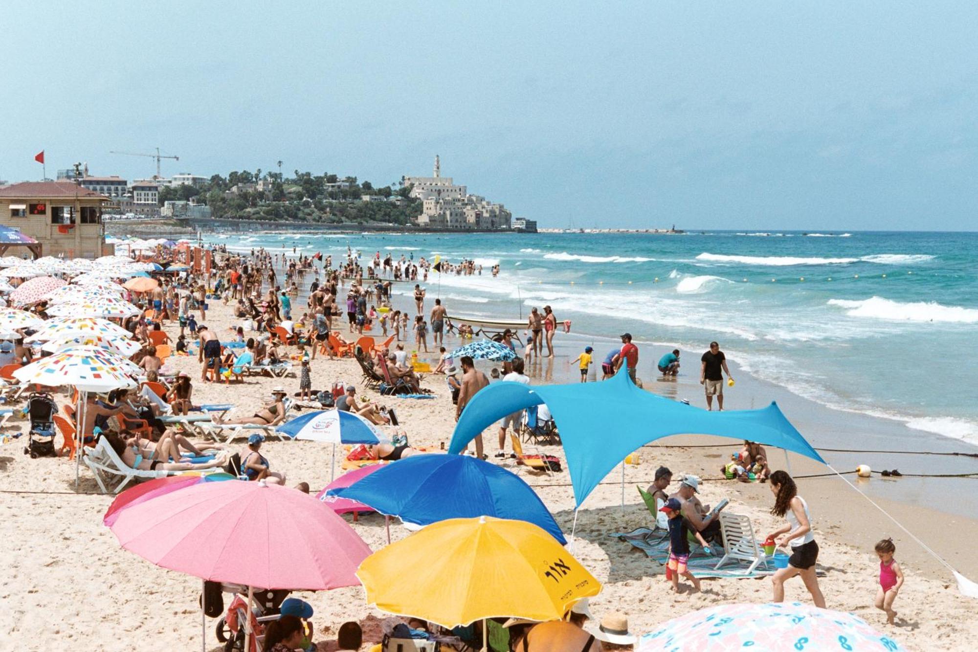 Wom Beach Pod Hotel - A Member Of Brown Hotels Tel Aviv Ngoại thất bức ảnh
